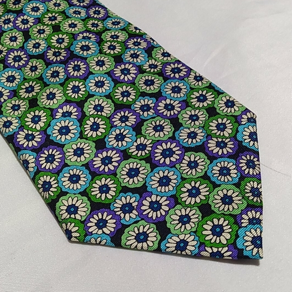 🆕️ NWOT Vera Bradley For Baekgaard 100% Silk Tie - Picture 5 of 8